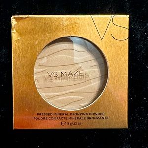VS Bronze Ambition Bronzing Powder